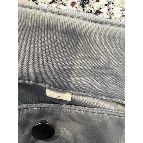 Lululemon women’s cropped pants size 4 light gray - Picture 7 of 11